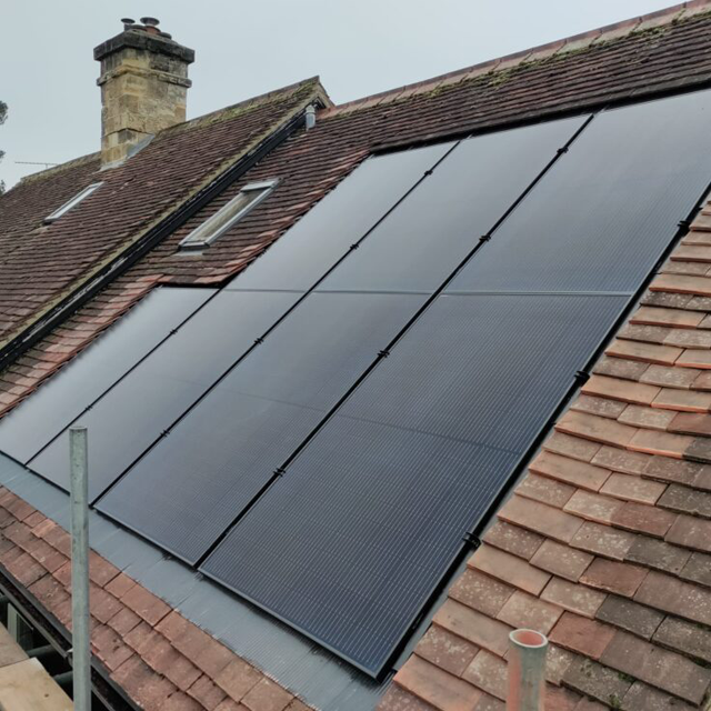 Solar_installation_rapid_renewables